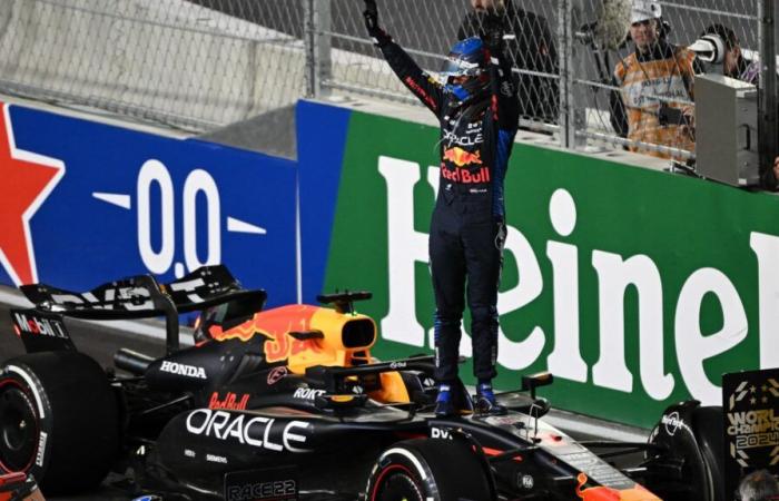 Verstappen crowned F1 world champion for the 4th time, the Dutchman equals Prost and Vettel