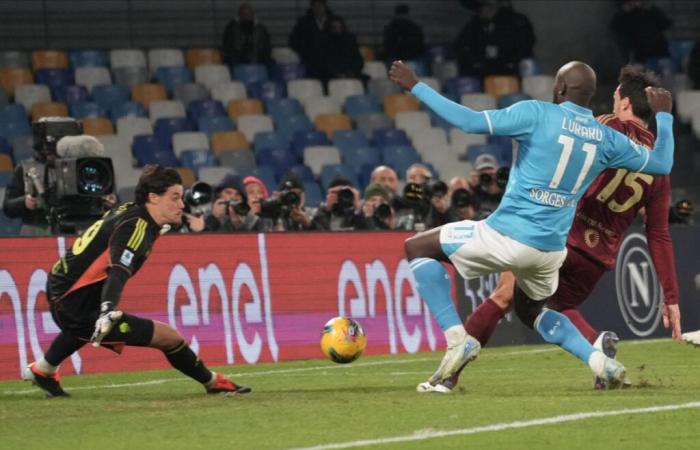 Serie A | Napoli 1-0 Roma: Lukaku ruin Ranieri debut to retain top spot