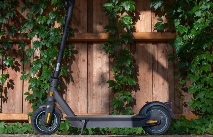 This Flyblade electric scooter delights Internet users with its low price this Sunday