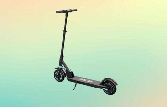 This electric scooter is displayed at a very favorable price this week only