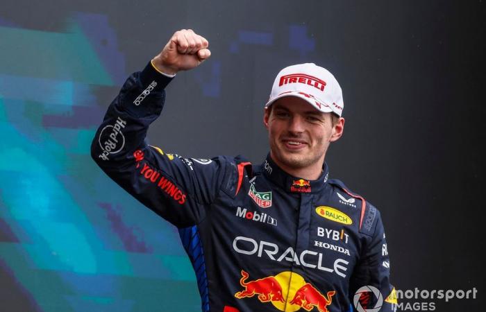 Max Verstappen is crowned F1 world champion for the fourth time!