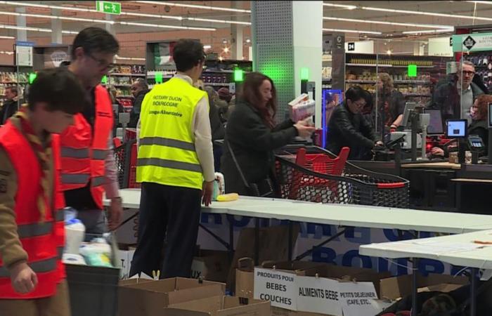 the annual collection begins in supermarkets throughout France