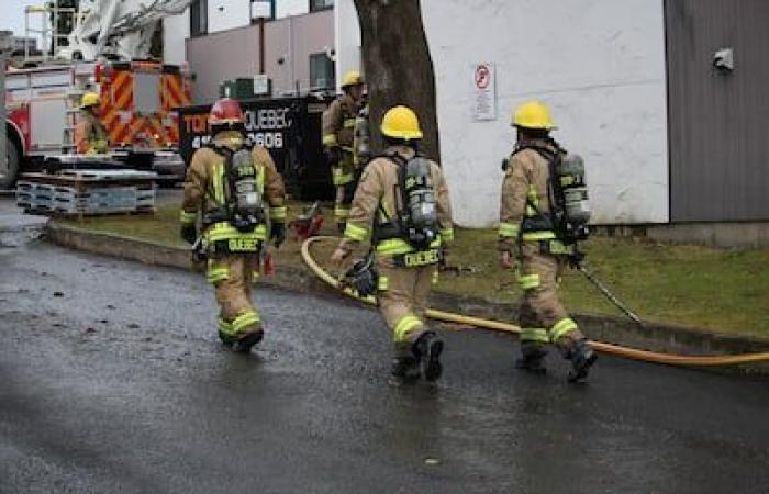 Fire in a child’s bedroom: a father quickly takes his children out of the home and avoids a tragedy