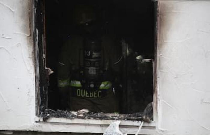 Fire in a child’s bedroom: a father quickly takes his children out of the home and avoids a tragedy