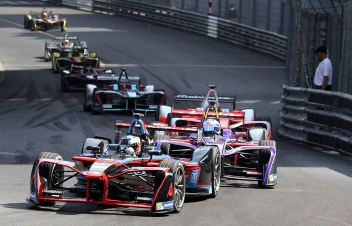 At what time and on which channel to watch the Las Vegas Grand Prix this Sunday?