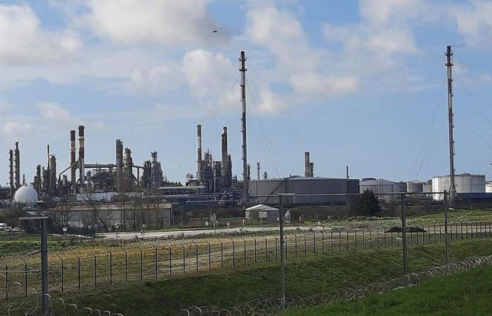 The oil leak is under control at the TotalEnergies refinery in Donges