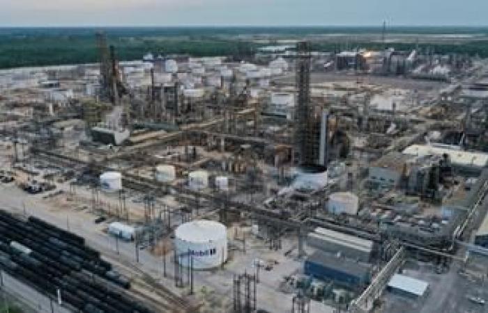 what we know about pollution in the Loire from the TotalEnergies refinery in Donges