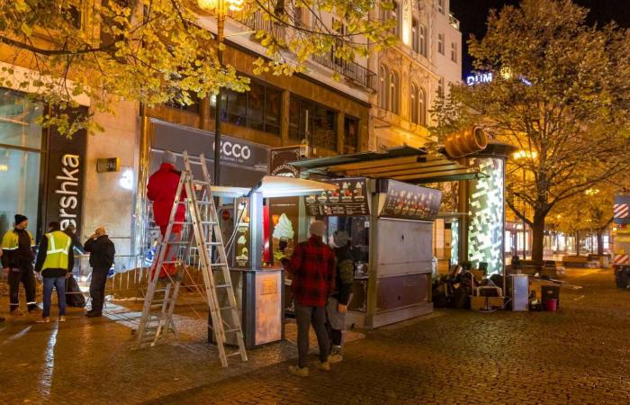 Unauthorized street vendors in Prague Archives – Prague Morning