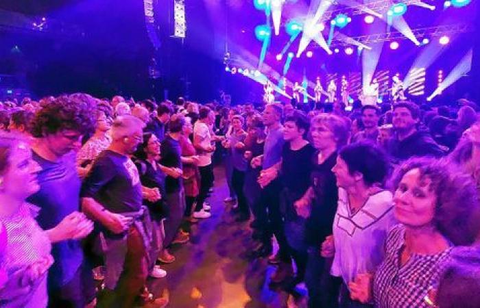 Yaouank: more than 5,000 dancers at the biggest fest-noz in Brittany in Rennes