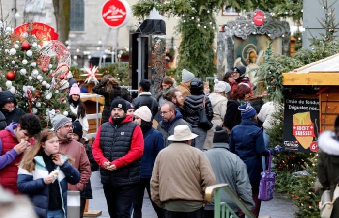 Old Quebec: the Christmas Market is in full swing despite the rain