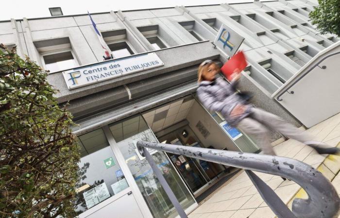 “The instruction is to discourage people from coming”: for taxes, the planned death of reception desks