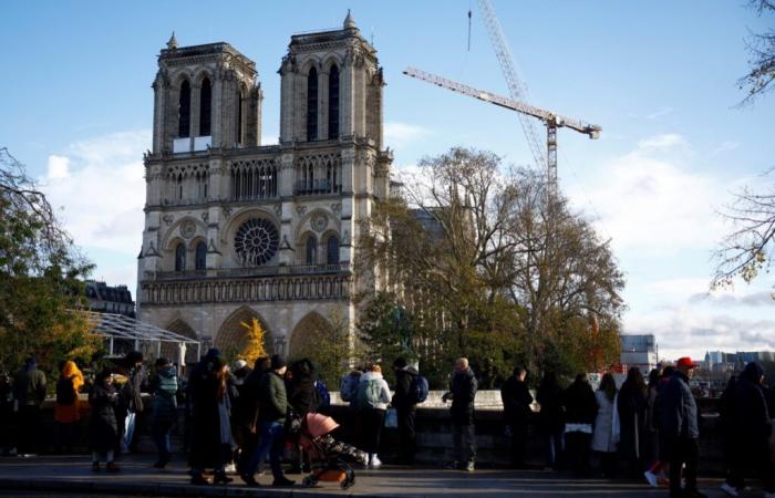 the Americans paid nearly 62 million dollars for its restoration After long works financed exclusively by donations, the Notre-Dame de Paris cathedral is preparing to reopen its doors. In total, nearly 700,000 eu