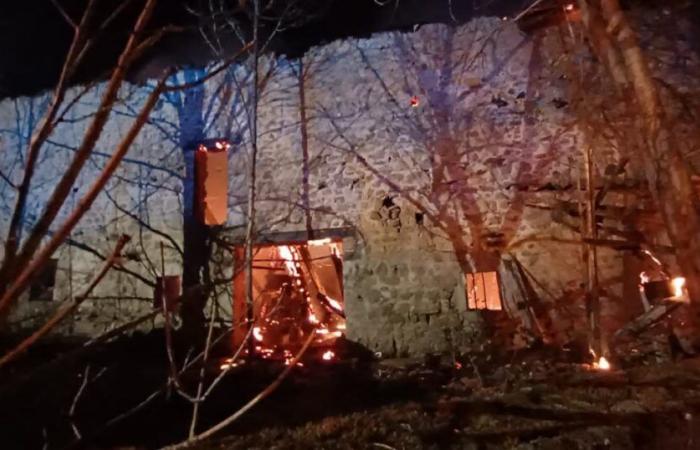 Haute-Loire. An abandoned farmhouse completely destroyed by fire