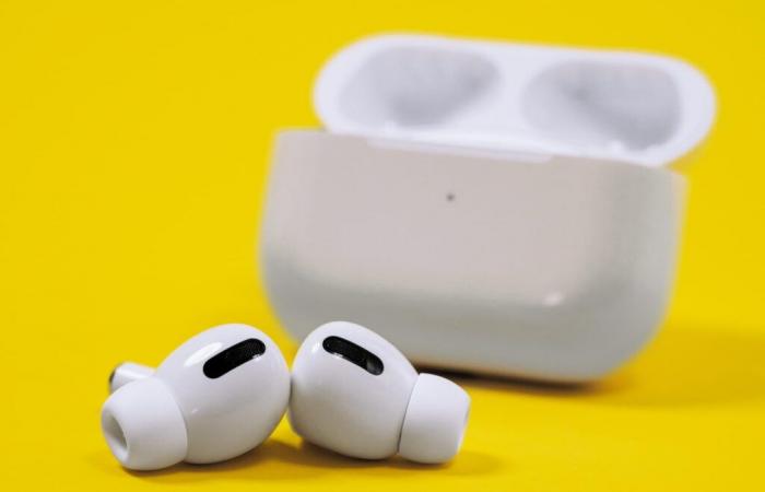 Airpods Pro 2 in free fall, merchants slash prices