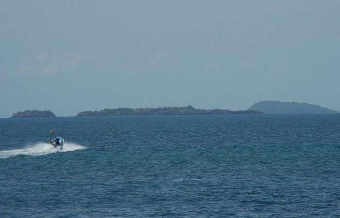 Two Somali migrant boats found near Nosy Bé after three weeks adrift