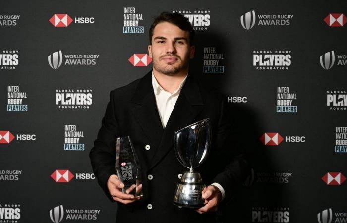 Antoine Dupont crowned best player in the world 2024 but not in rugby union