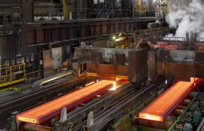 Despite public aid, ArcelorMittal suspends its two billion euro project to decarbonize its steel in Dunkirk