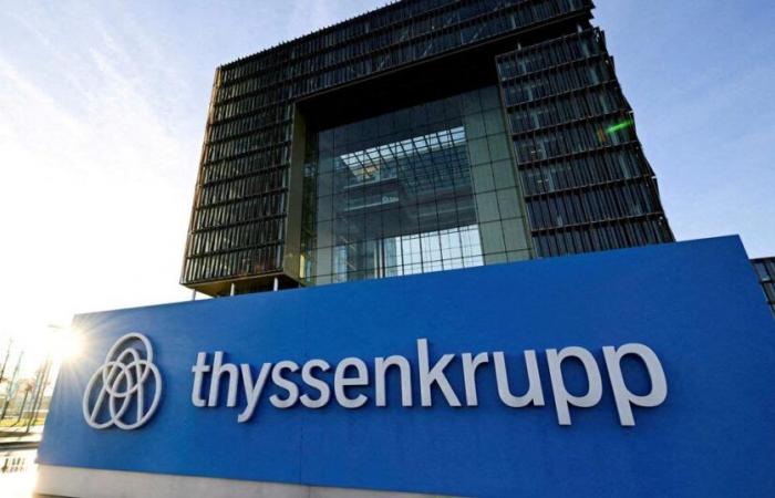 The German group Thyssenkrupp will eliminate or outsource 11,000 positions in its steel branch