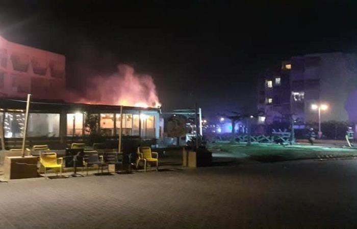 VIDEO. Fire in a restaurant in Palavas-les-Flots: an explosion rings out at the Albatross, the three-story building catches fire