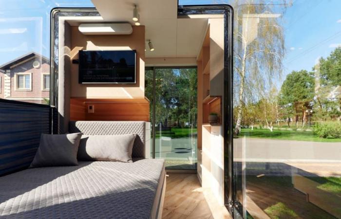 A tiny house of only 11m2 prefabricated and designer