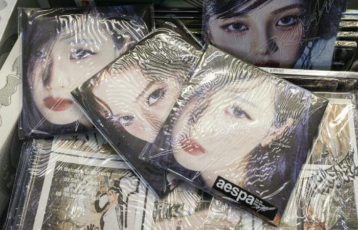 In South Korea, the rise of K-pop also contributes to plastic pollution: News