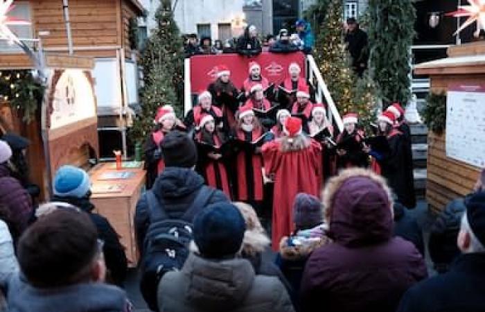 Old Quebec: the Christmas Market is in full swing despite the rain