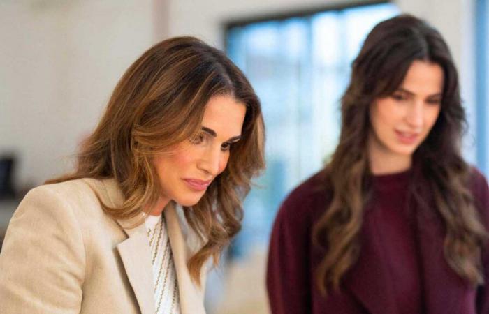 Queen Rania out with her daughter-in-law Rajwa for a moment of sharing with designers