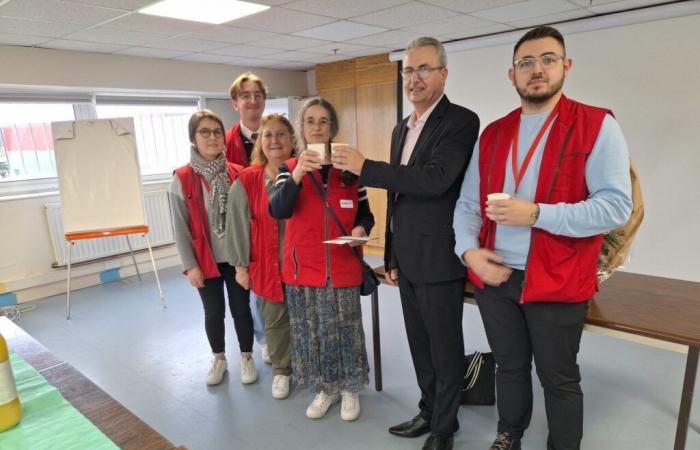 A key figure at Auchan in Cherbourg-en-Cotentin, Isabelle retires after 35 years