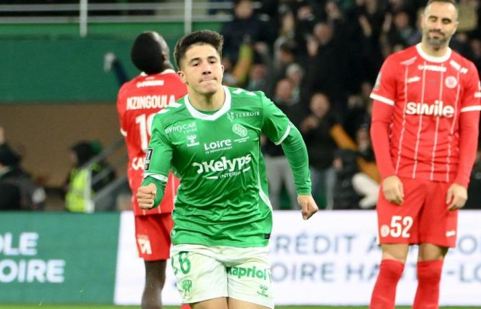 ASSE: Bouchouari reacts after his goal and talks about his change of status