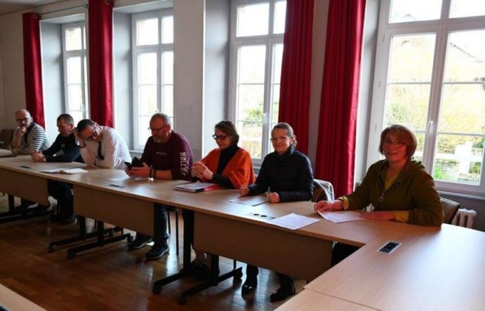 After the flooding of the Vallon nursing home in Saint-Pair-sur-Mer, “a beautiful spirit of solidarity”