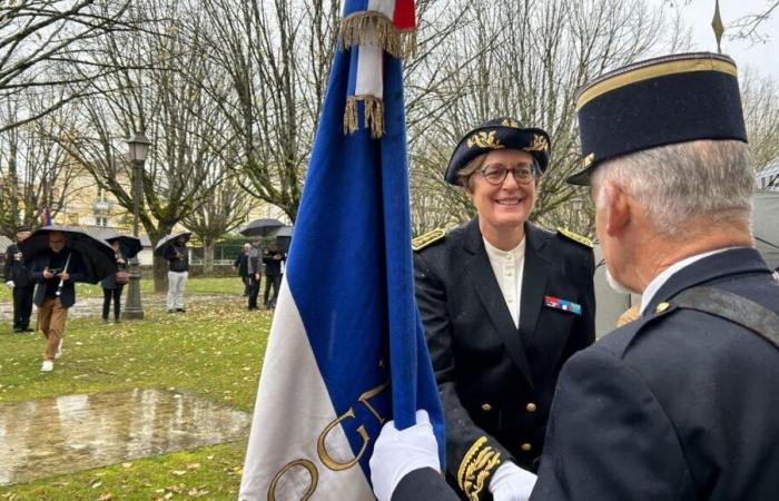 The new prefect of Dordogne, Marie Aubert, takes her first steps on the ground