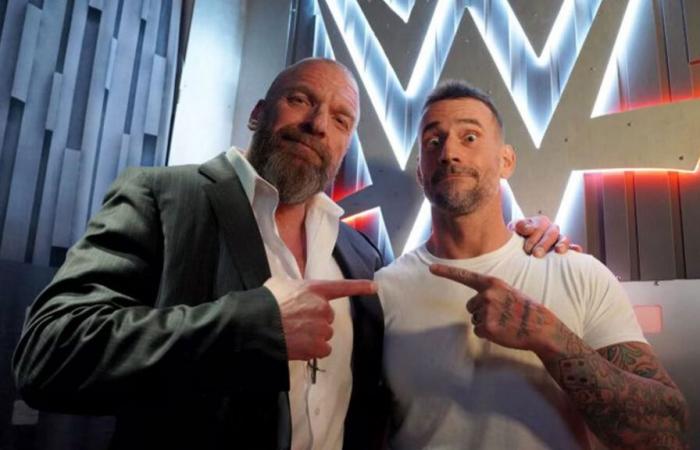 ”You want to blow up the Internet?”: The secret behind this photo of CM Punk and Triple H