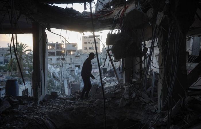 Lebanon | Beirut suburbs bombed