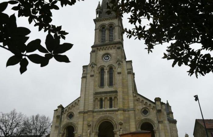 Bruno Retailleau supports the faithful of the vandalized Saint-Denys Basilica of Argenteuil