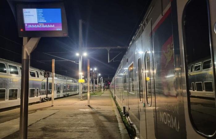 Trains between Paris and Normandy blocked for several hours, passengers spend the night at Evreux station