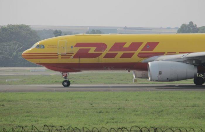 “I open my eyes, everything is red”: a witness recounts the crash of the DHL cargo plane, two Spaniards were on board, one of them died