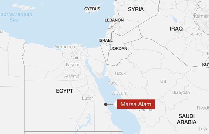 Egyptian authorities say 17 people missing after tourist boat sinks in Red Sea