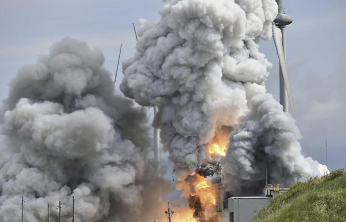 Japan: fire at rocket launch test site