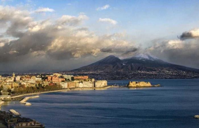 detour via Salerno for passengers on direct flights Ajaccio-Naples and Bastia-Naples