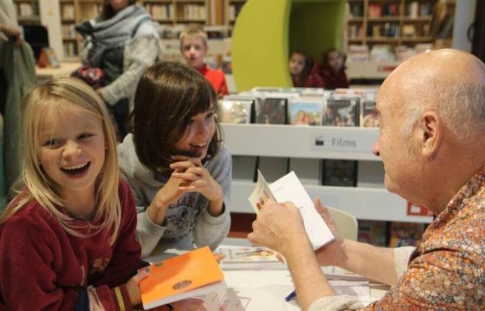 The Lir’en Plum children’s book fair is set up at the Plumergat media library