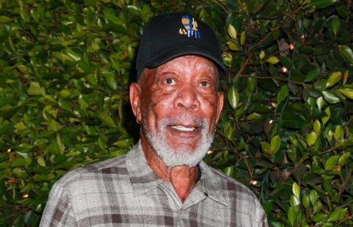 Morgan Freeman, 87, looks sprightly in vibrant appearance after sparking health concerns