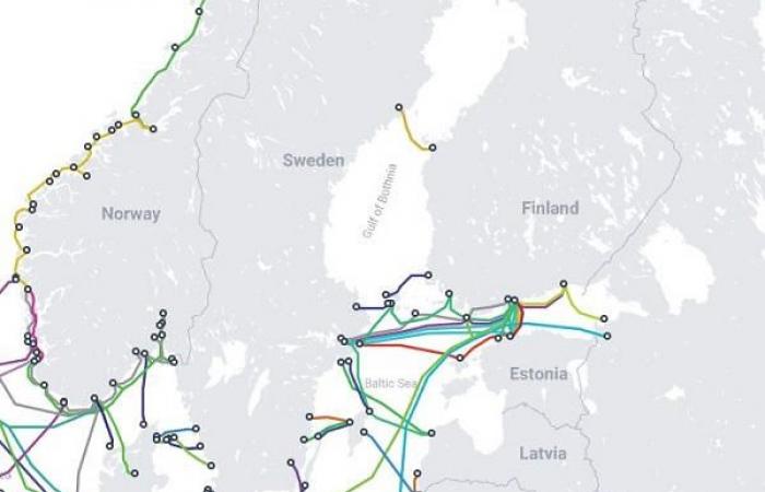 Sweden asks Chinese cargo ship suspected of cutting submarine cables to reach its territorial waters