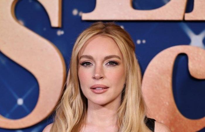 Lindsay Lohan’s face has the internet obsessed – but fans fear a sinister trend