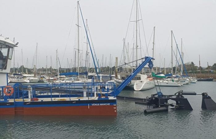 dredging work has started in the port of Barneville-Carteret