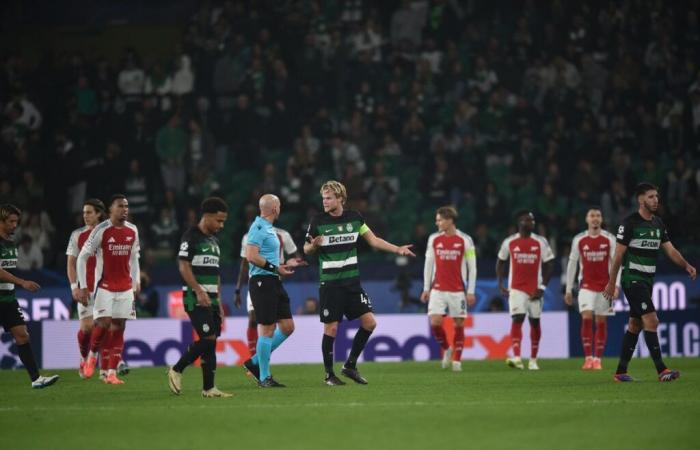 Sporting-Arsenal, 1-5 Duarte Gomes' analysis of the refereeing: a Sporting player for being sent off (twice)