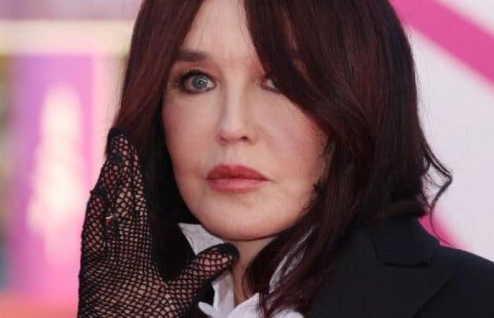 “I'm not crazy you know”: A sketch by Florence Foresti that Isabelle Adjani is far from having forgotten…