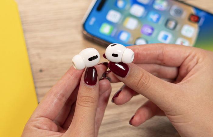 Amazon: the price of Apple AirPods Pro 2 drops to €191 for Black Friday