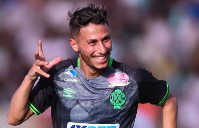 Raja jersey flocked with the full map of Morocco: Algerian Yousri Bouzok would have refused to play against AS FAR