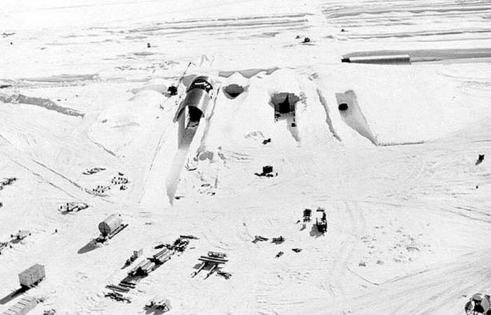 NASA plane unearths secret Cold War military base in Greenland