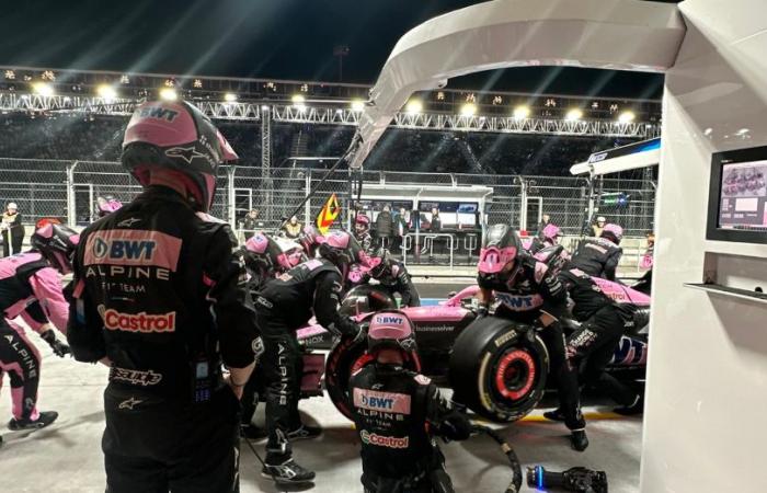 When Ocon enters the pits when no mechanic is waiting for him